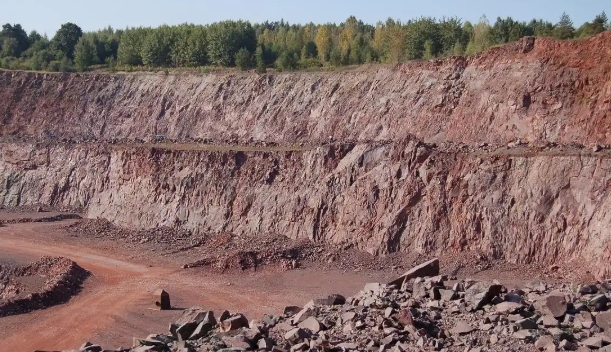The important role of AI photoelectric sorting technology in improving the overall efficiency of bauxite in China